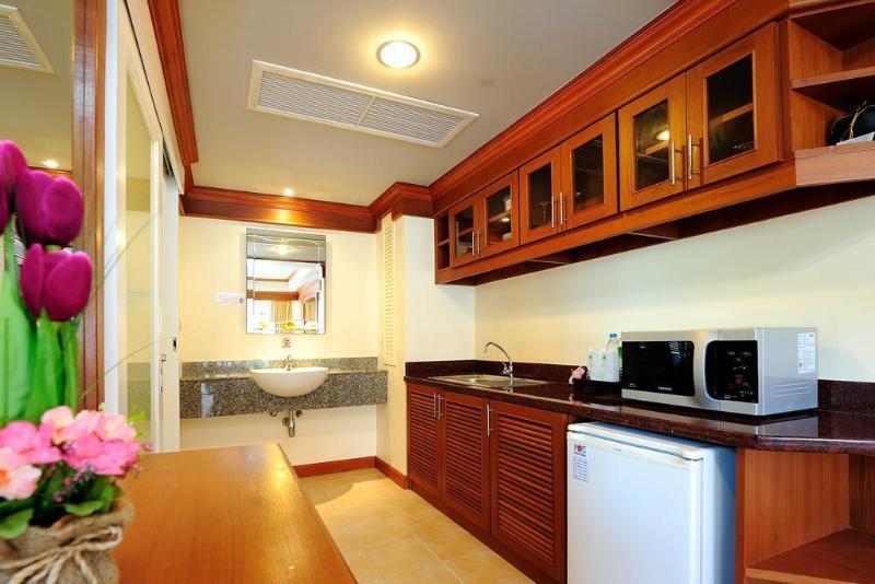 Chaba Kata Beach Hotel Extérieur photo