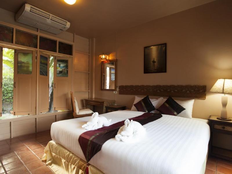 Chaba Kata Beach Hotel Extérieur photo